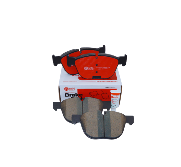 Má phanh trước Vinfast Lux Sa