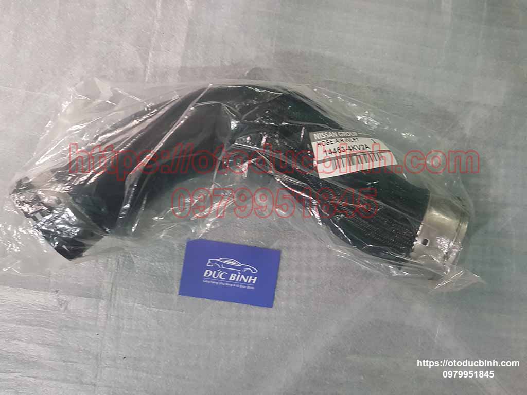 Ống cao su turbo phải Nissan Navara 2015-2019