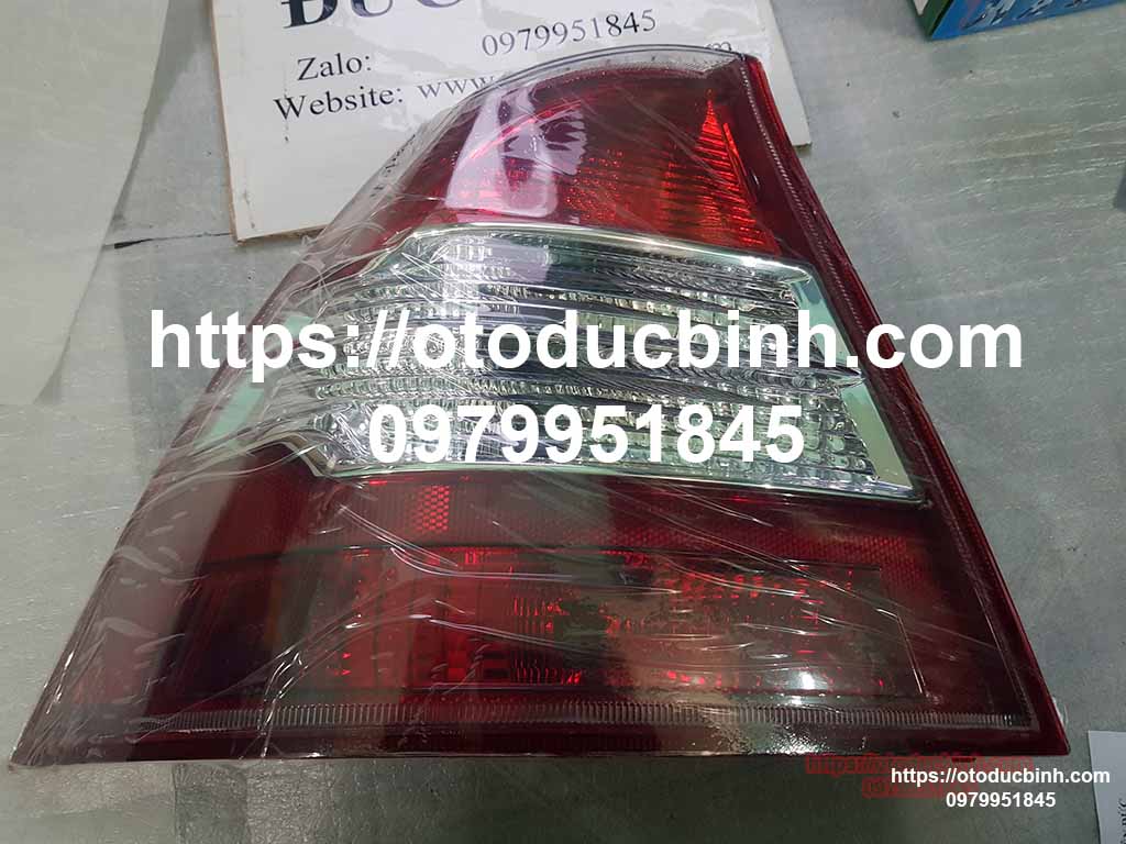 Đèn hậu Ford Focus 2009