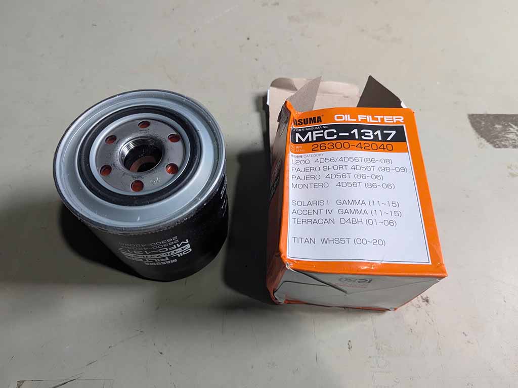 Lọc dầu động cơ, lọc nhớt xe Hyundai Solati, Starex, Carnival, Bongo, Porter, Terracan D4BH, Pajero 4D56T