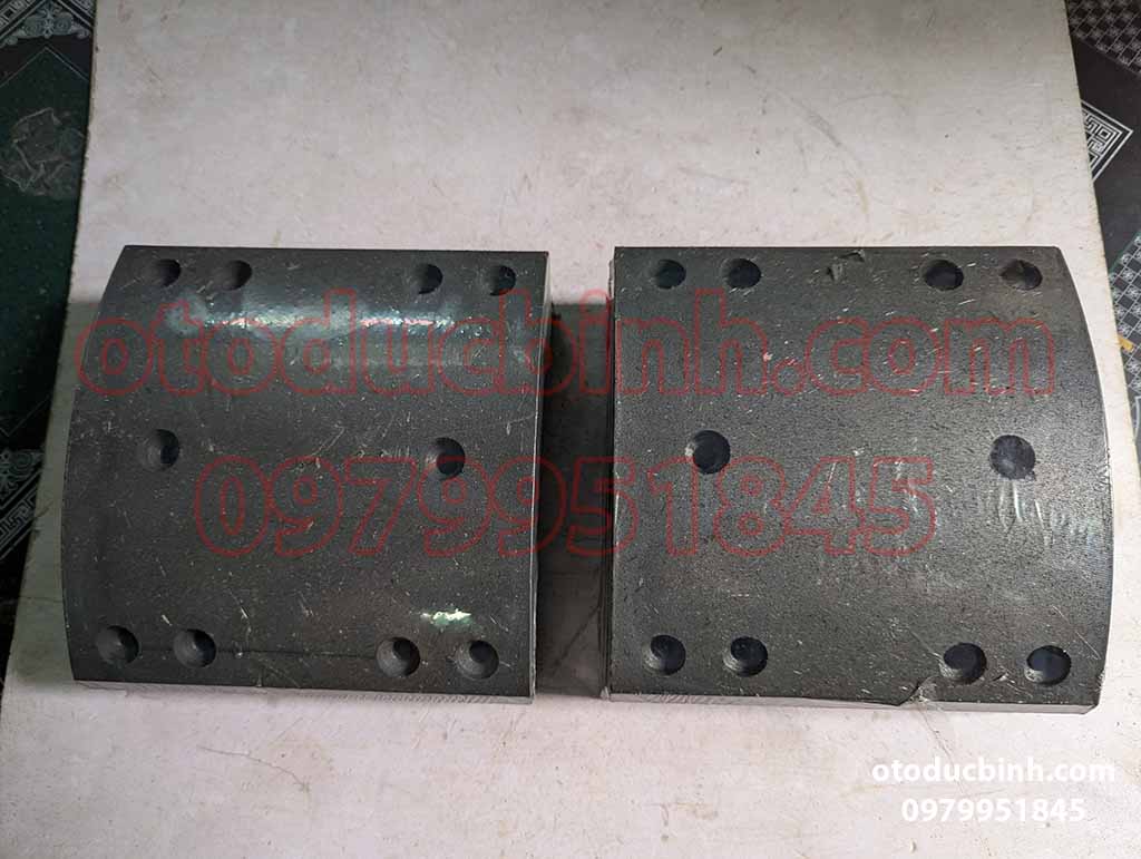 Guốc phanh sau Thaco Auman C160