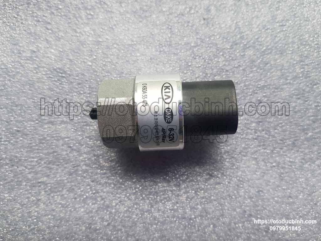 Cảm biến công tơ mét phần điện của KIA K165, K2700, K3000 (1.25 tấn- 1.4 tấn)
