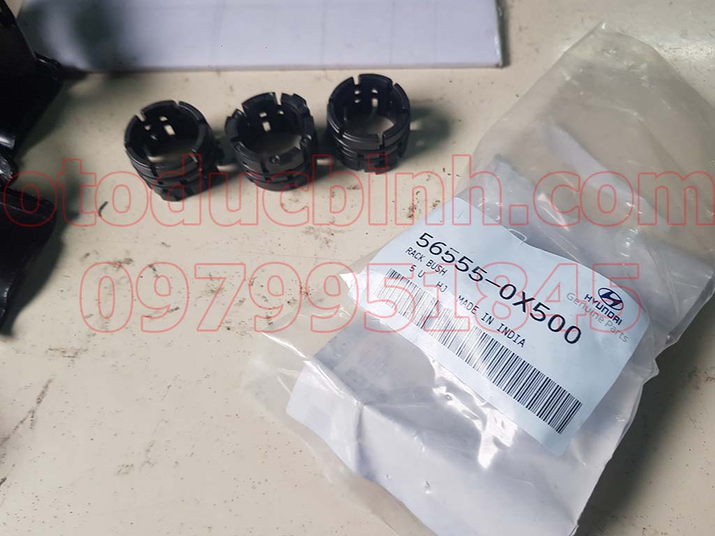 Bạc thước lái Hyundai i10 565550X500