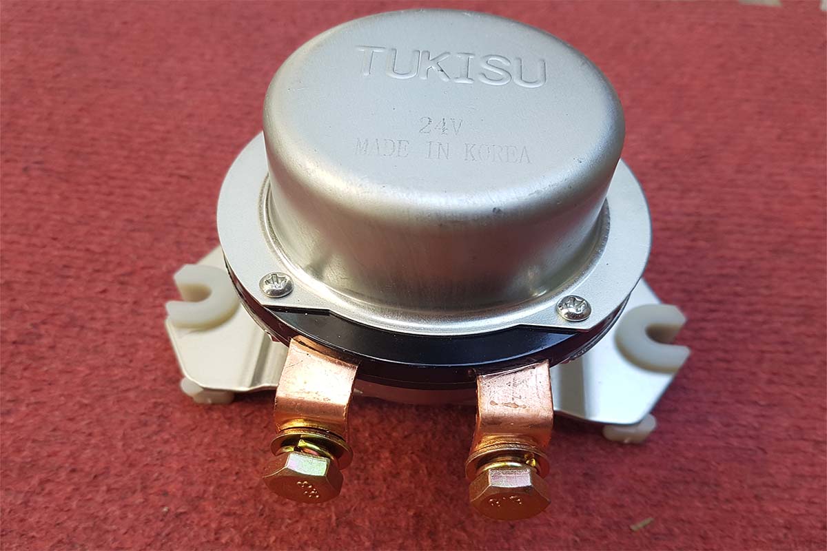 Công tắc ngắt mát điện (cắt mát điện) 12v-24v Tukisu Cao cấp br626