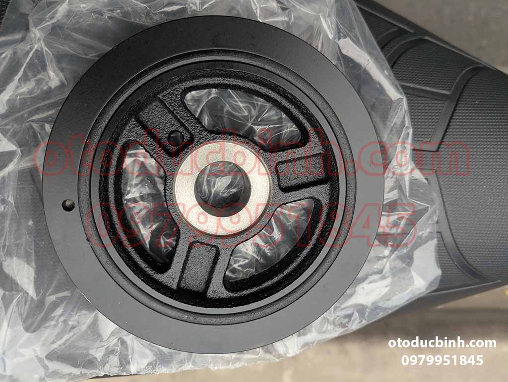 Buly trục cơ Ford Escape 2.3 LF9411400