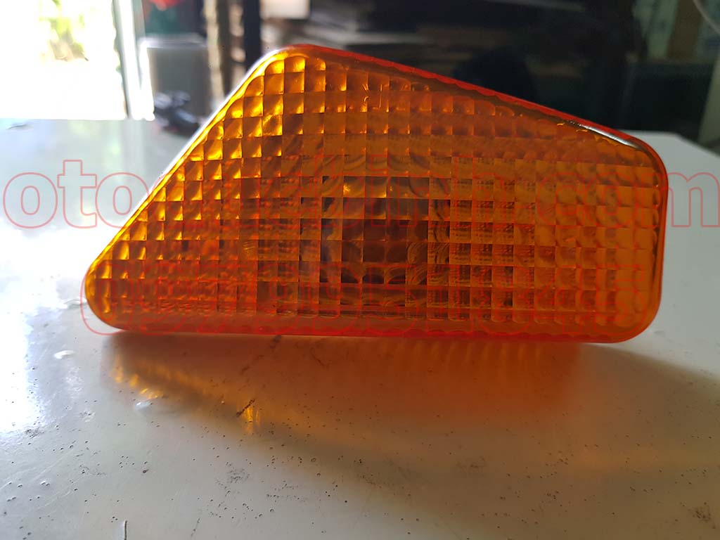 Đèn xi nhan hông Thaco Ollin 800A