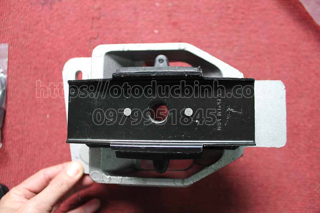 Chân máy hộp số trái Daewoo Nubira 96292097