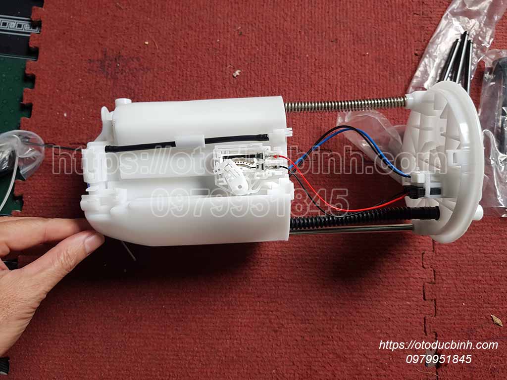 Cụm bơm xăng Suzuki Swift 81970b4b00