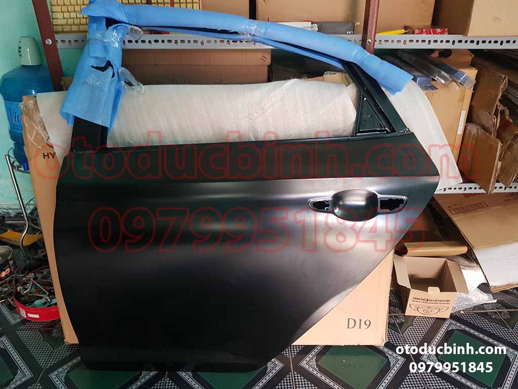 Cánh cửa sau Hyundai Accent 2018-202X