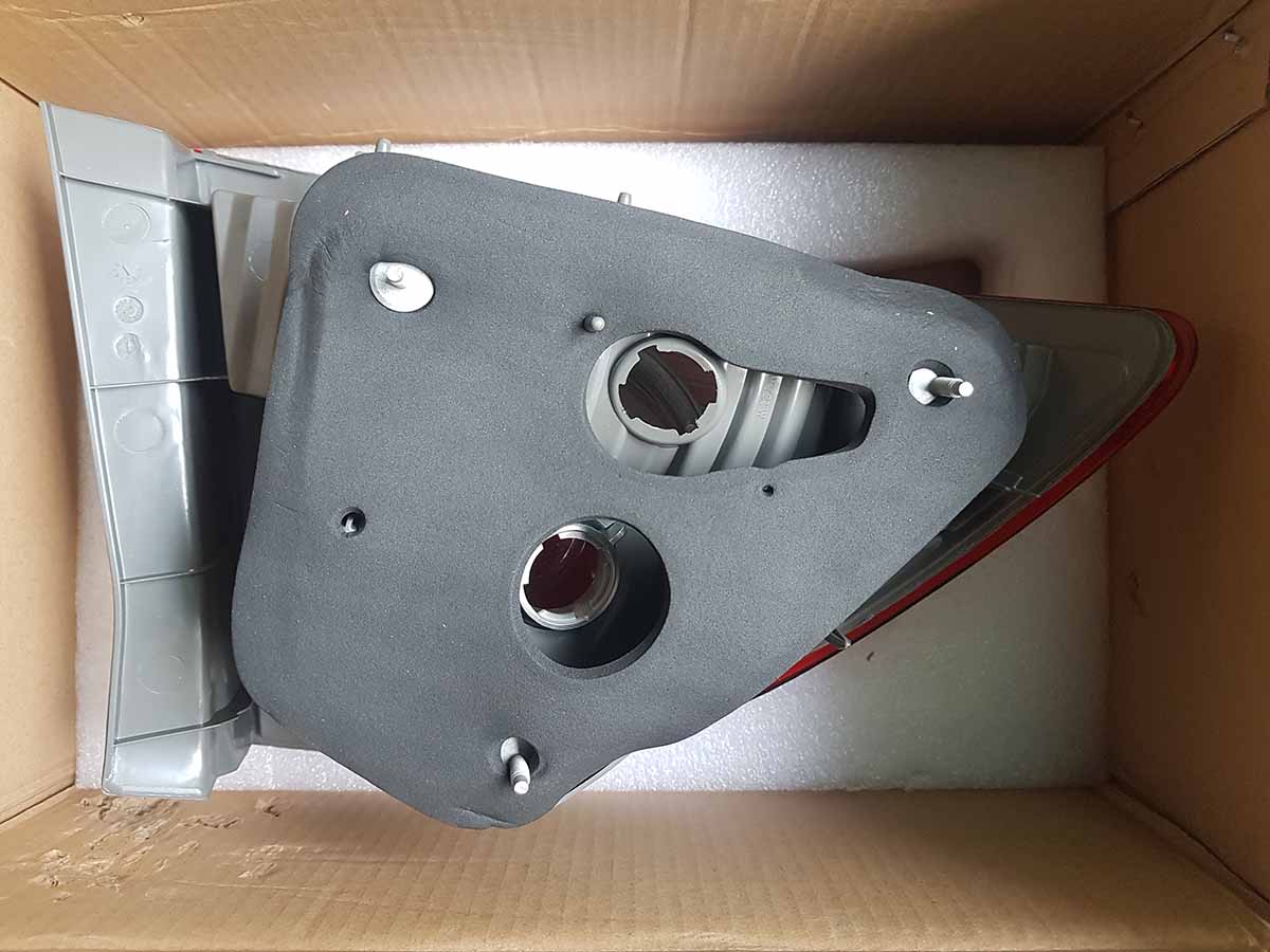Đèn hậu Phải Honda Civic 33100-tx3-h01 33100tx3h01