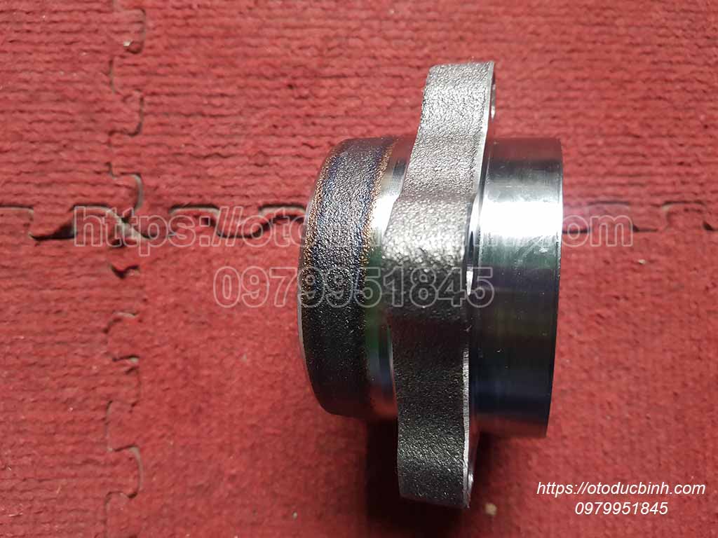 Bi moay ơ trước Ford Transit, Ranger, Everest 6c112b663aa jc192b663aa