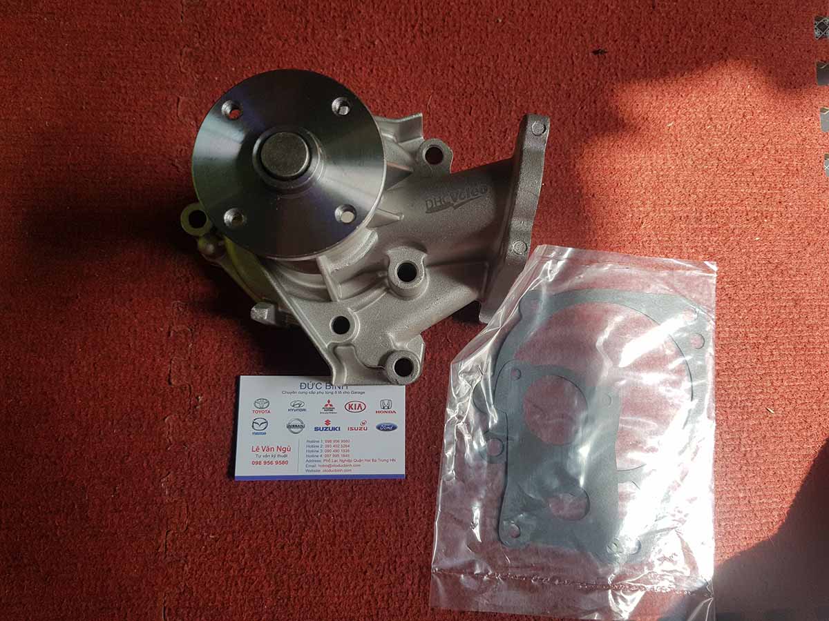 Bơm nước Huyndai Porter (1 tấn, 1,25 tấn)