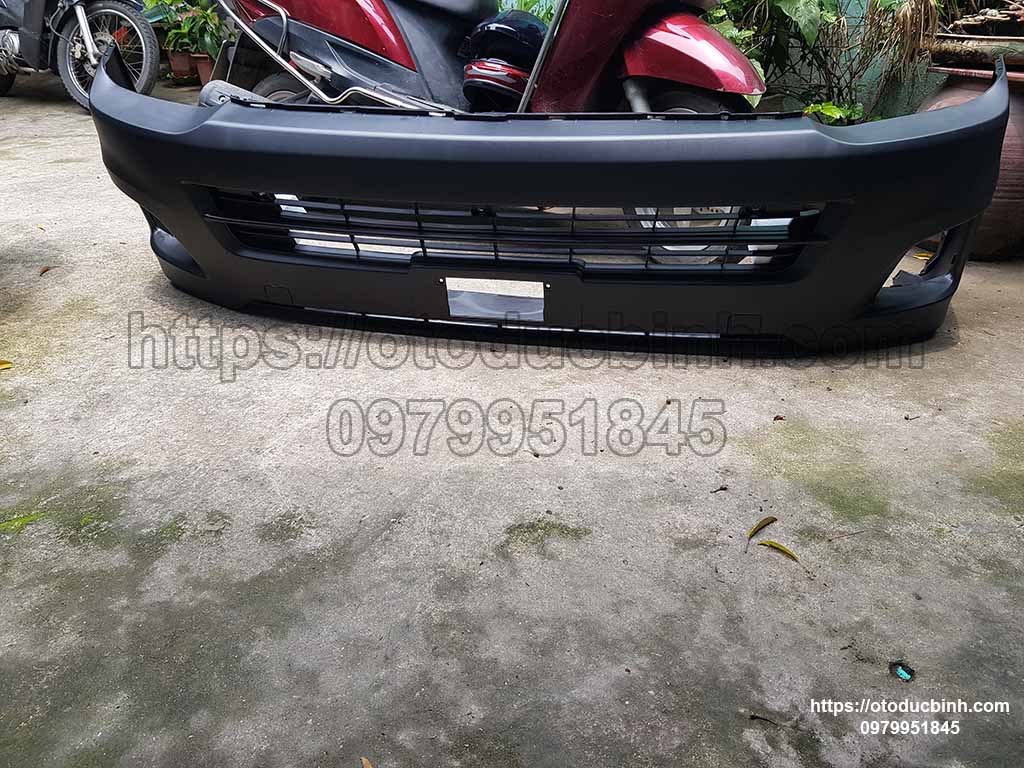 Cản trước hay ba đờ sốc trước Toyota Hiace 2007-2013
