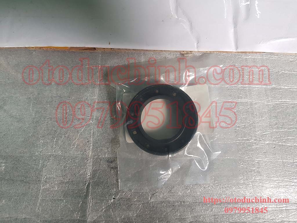 Phớt láp phải Toyota Vios 2010 MT 9031334018