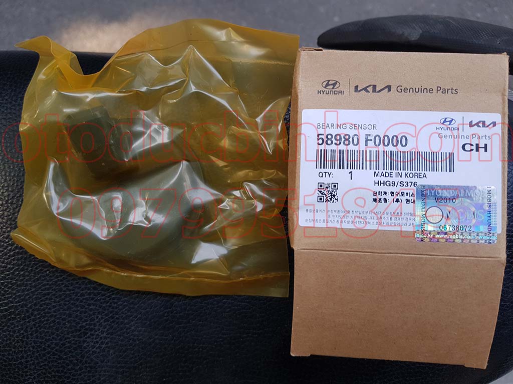 Nắp cảm biến ABS bánh sau Kia Cerato 2019-202X