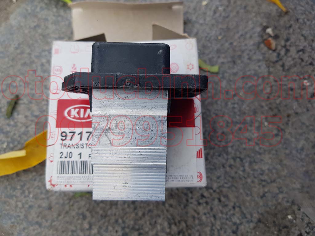 Trở quạt giàn lạnh KIA Forte, Cerato, K3, Tucson, Sorento