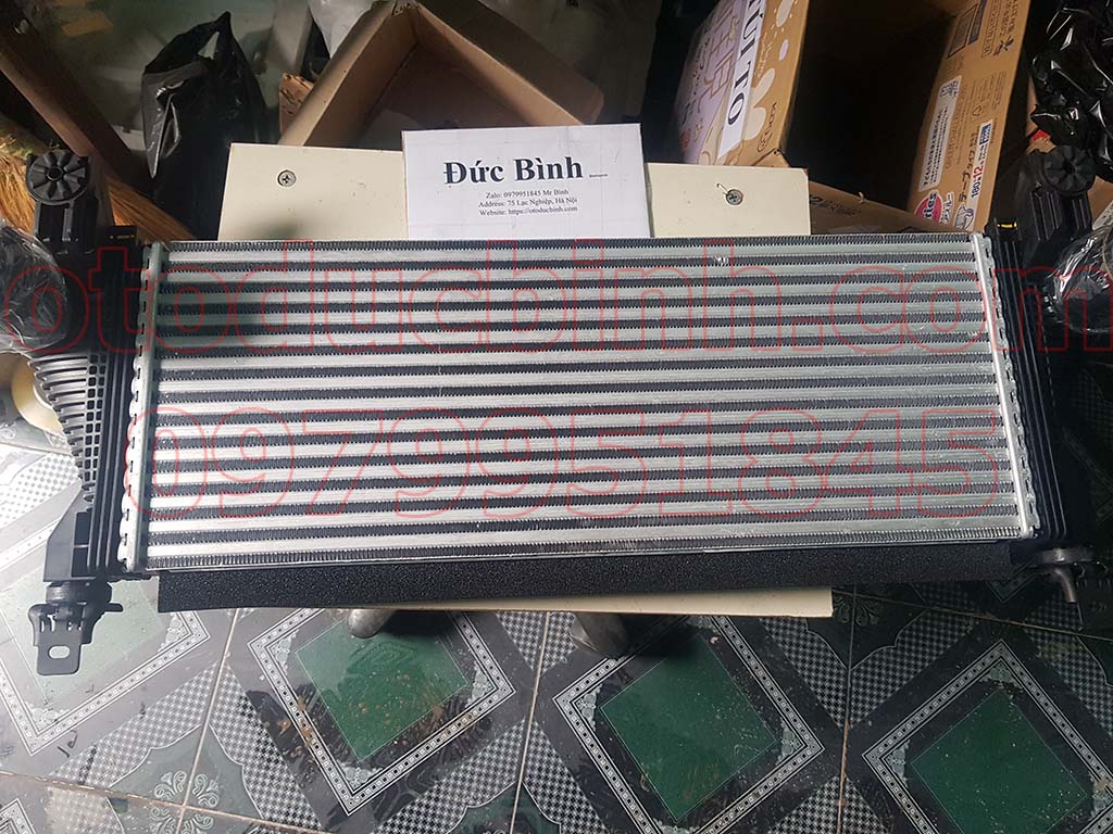 Két nước làm mát Ford Ranger 2.2 Turbo, BT50