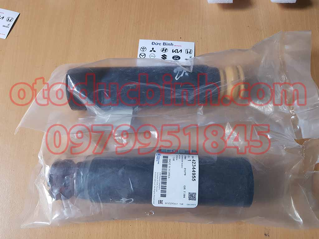Tăm bông liền chụp bụi giảm xóc sau Vinfast Fadil