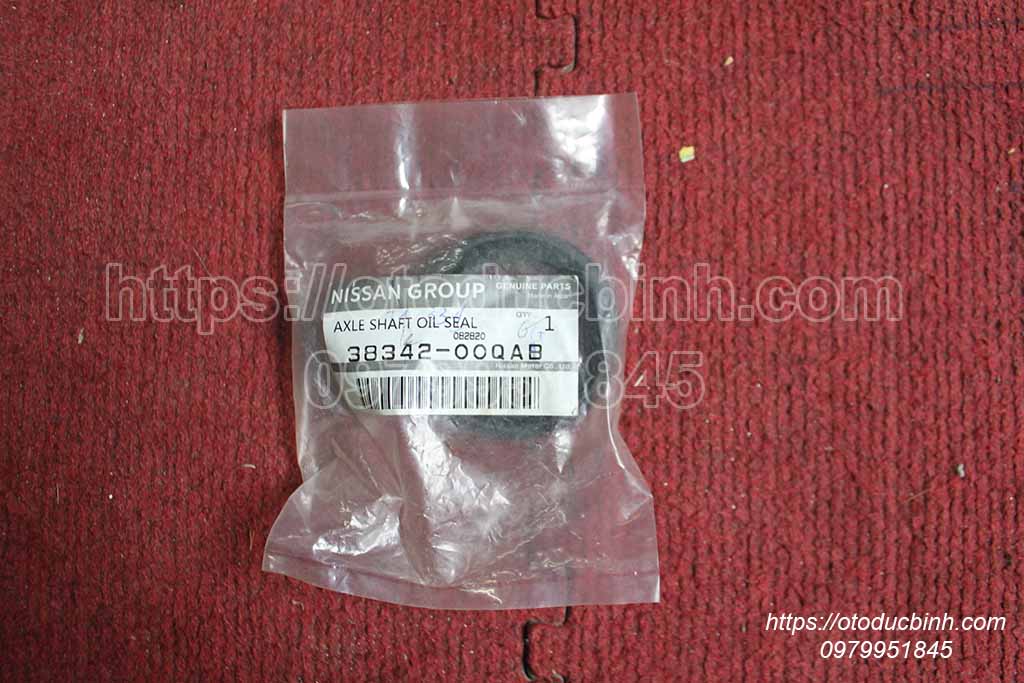 Phớt Láp Trong Nissan Sunny, Livina