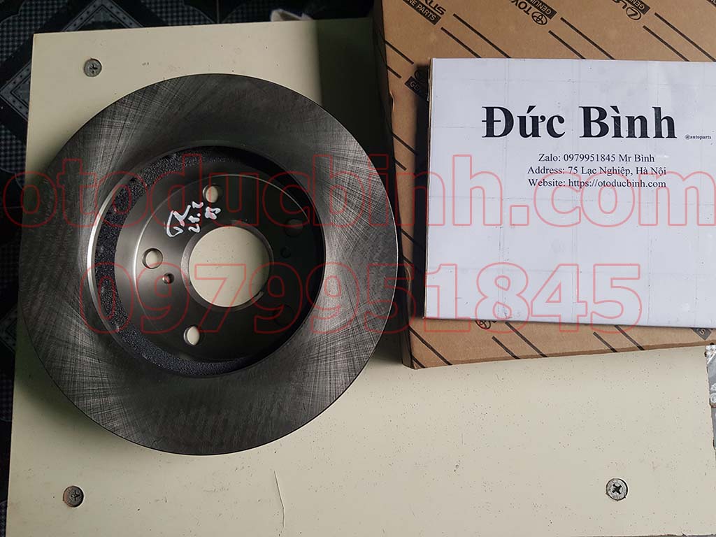 Đĩa phanh trước Toyota Innova