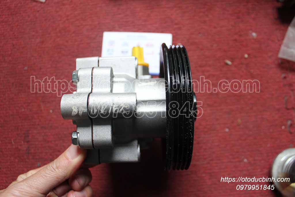 Bơm trợ lực Chevrolet Cruze 96837813