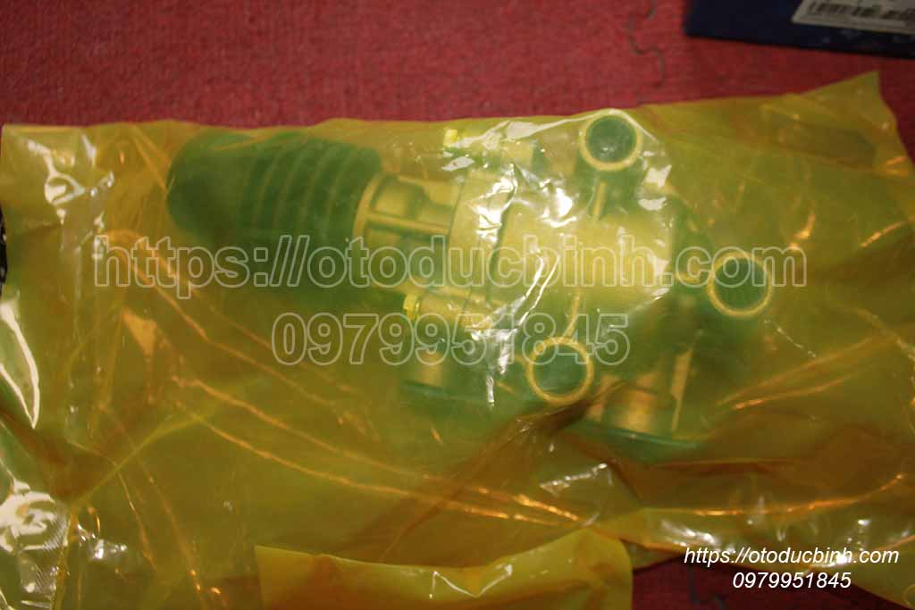 Tay số hơi hay cục chuyển tầng Hyundai HD700 qd43698t00011