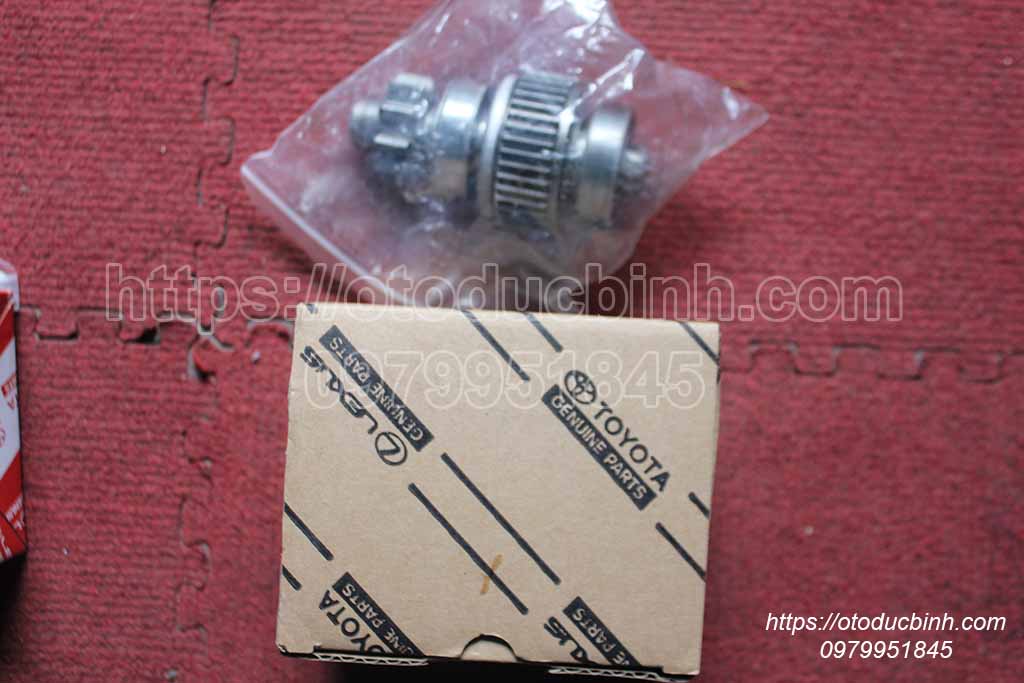 Mắc ních đề Toyota Hiace, Hilux, Fortuner