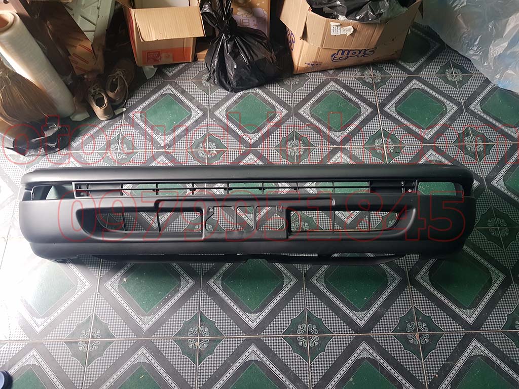 Cản trước Toyota Corolla 1993