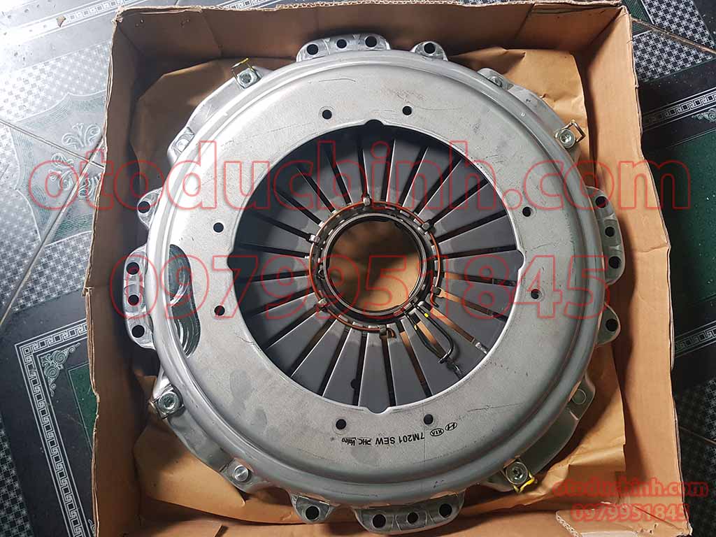 Bàn ép Hyundai Universe Space, HD270 , HD320 HD1000 HD700, Trago