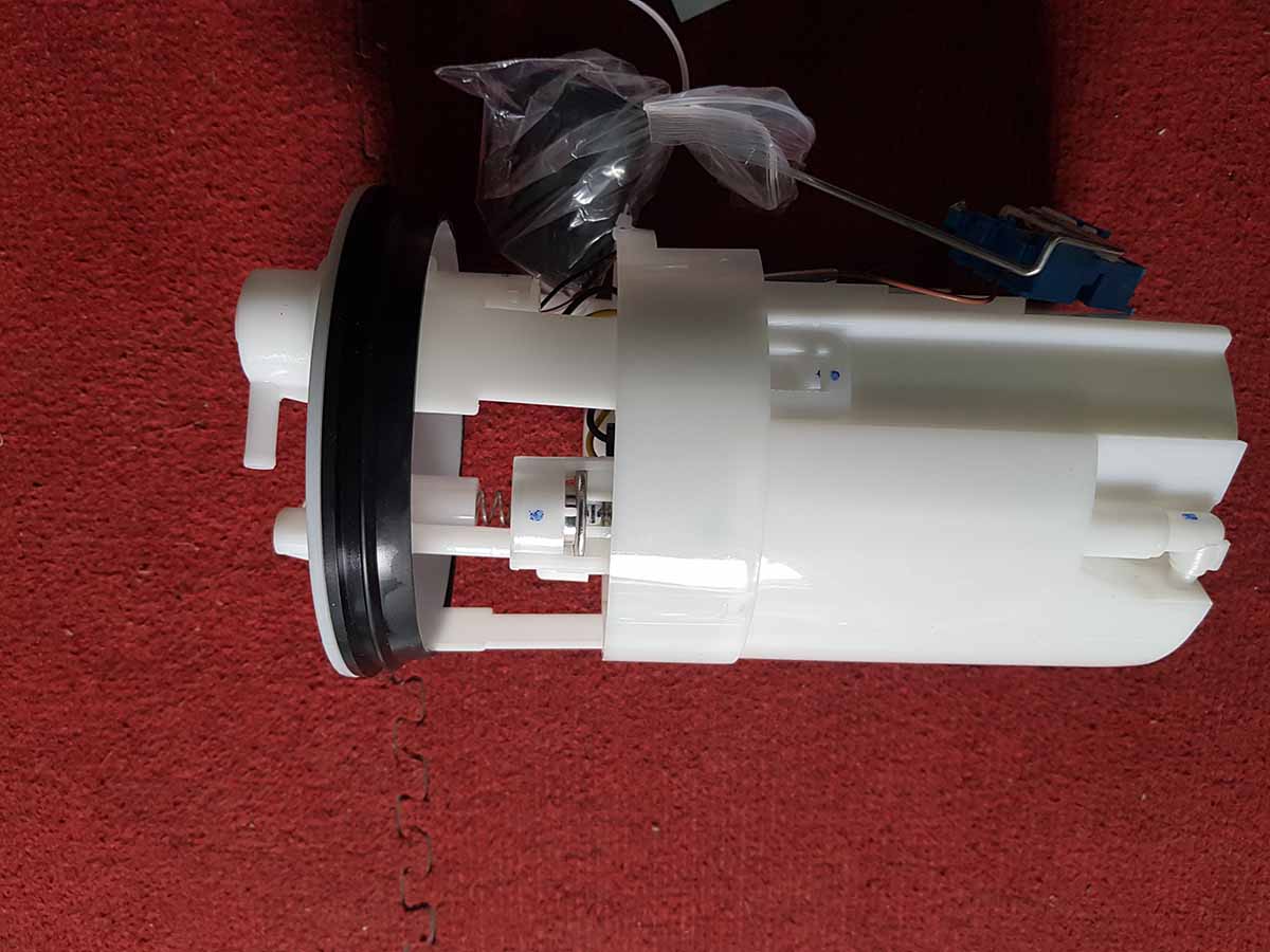 Cụm bơm xăng Kia Morning không cảm biến 3111007150